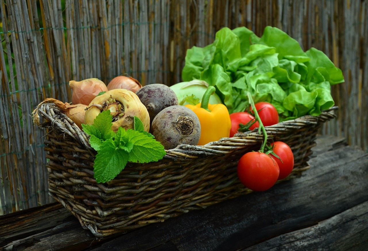 Vegetables and herbs - country bumpkin garden center